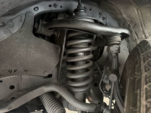 Used 2010 Toyota Tacoma 4x4 Access Cab V6 image 16