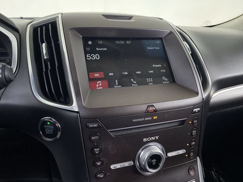 Used 2018 Ford Edge Titanium AWD/4WD image 14