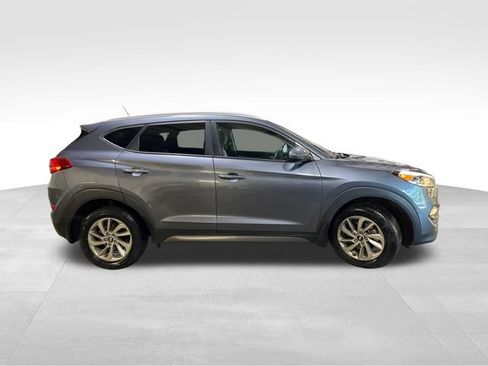 Used 2016 Hyundai Tucson SE w/ Option Group 02 AWD/4WD image 7