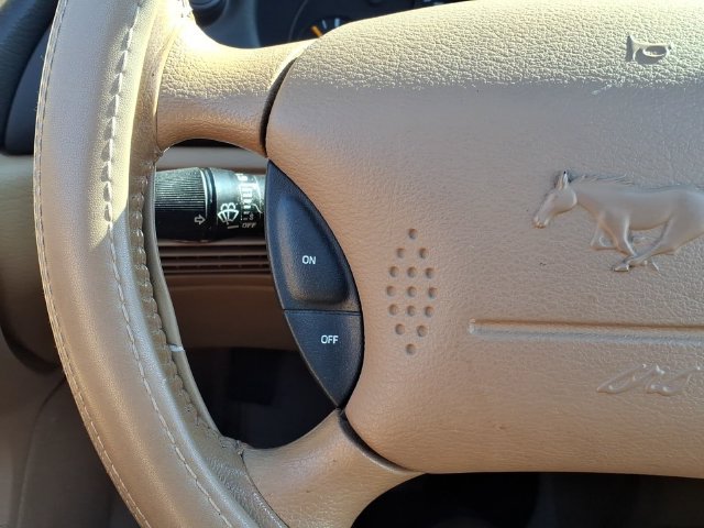 Used 1998 Ford Mustang GT RWD image 19