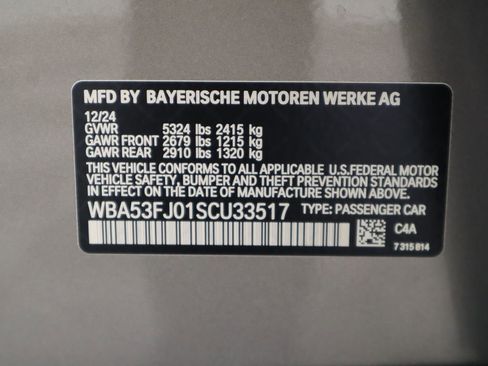 Certified 2025 BMW 530i xDrive w/ Premium Package image 34