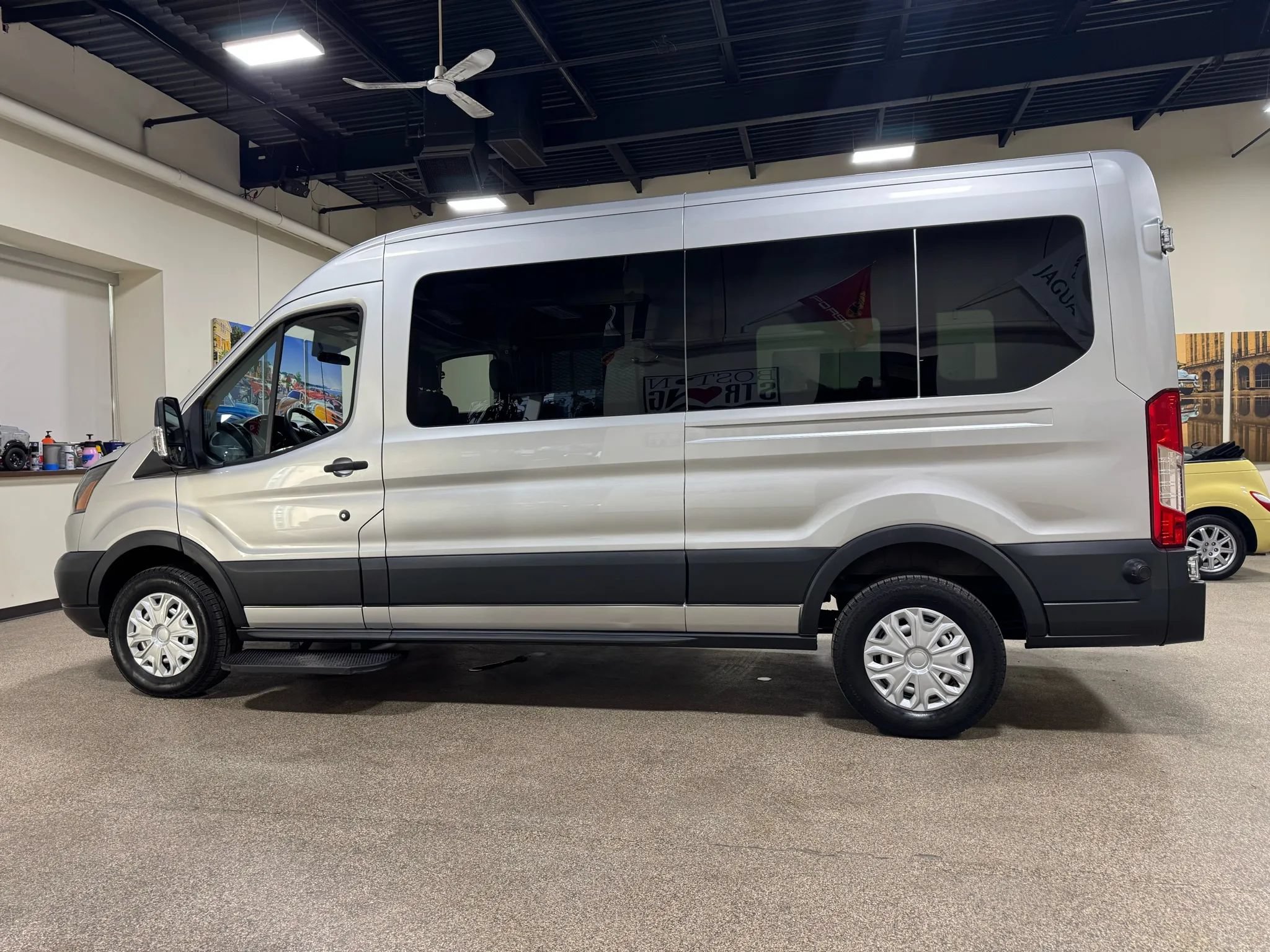 Used 2015 Ford Transit 350 148 Medium Roof RWD image 9