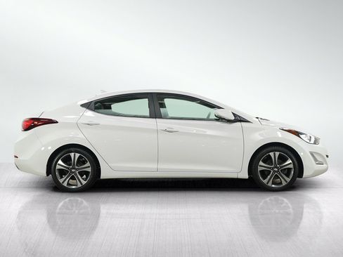 Used 2015 Hyundai Elantra Sport FWD image 7