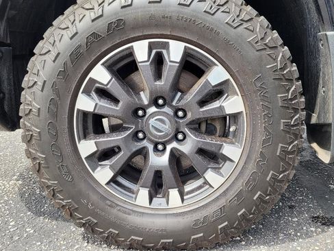 Used 2019 Nissan Titan PRO-4X w/ Pro-4x Utility Package AWD/4WD image 11