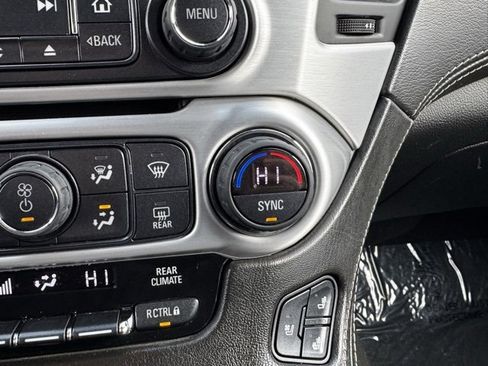 Used 2020 GMC Yukon SLT image 16