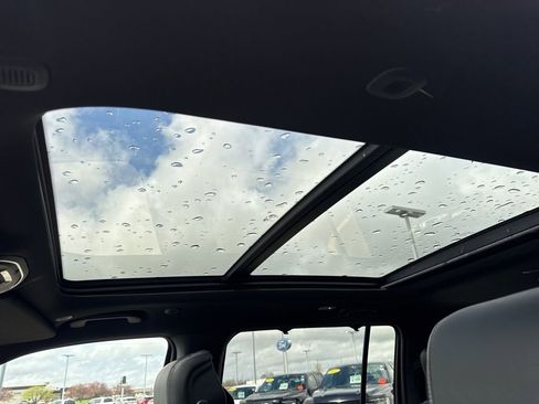 New 2026 Jeep Grand Wagoneer Limited AWD/4WD image 5