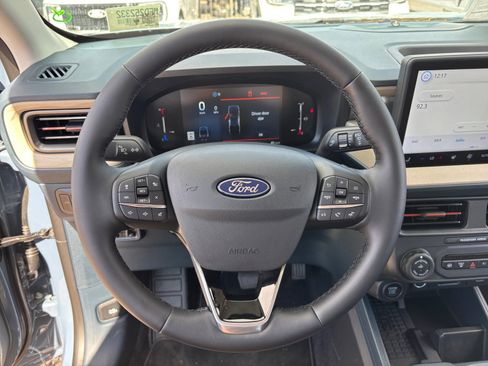 New 2025 Ford Maverick Lariat w/ 4K Tow Package image 9