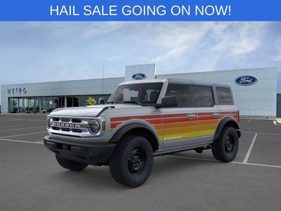 New 2026 Ford Bronco Big Bend w/ Free Wheeling Package