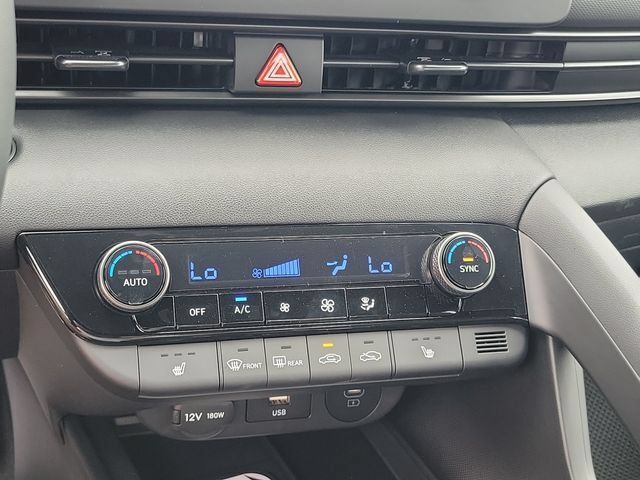 New 2026 Hyundai Elantra SEL Sport FWD image 13
