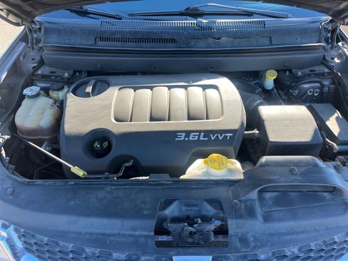 Used 2015 Dodge Journey SXT w/ Flexible Seating Group image 21