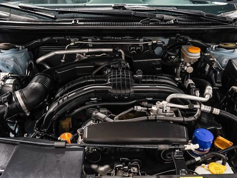 Used 2020 Subaru Crosstrek 2.0i Limited w/ Moonroof Package w/Navigation image 30