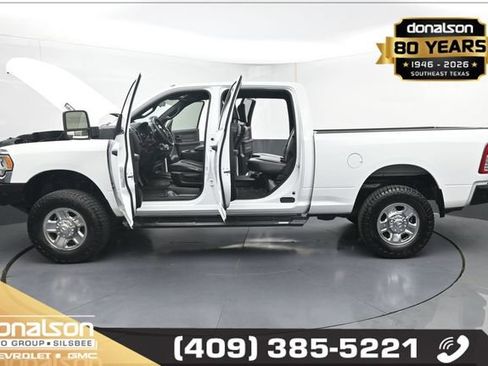 Used 2024 RAM 2500 Tradesman w/ Chrome Appearance Group AWD/4WD image 21