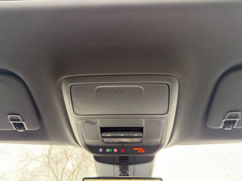 New 2026 GMC Acadia Elevation w/ Elevation Premium Package image 23