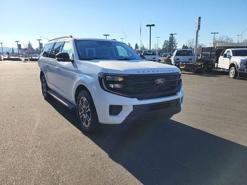 Certified 2025 Ford Expedition Max Active image 10