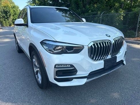 Used 2019 BMW X5 xDrive40i w/ Premium Package 2 AWD/4WD image 3