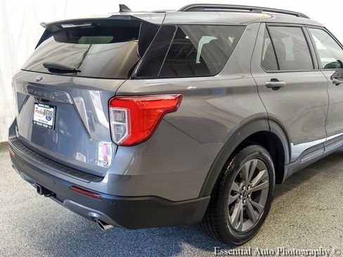 Certified 2021 Ford Explorer XLT w/ Equipment Group 202A AWD/4WD image 7