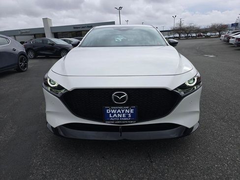 New 2026 MAZDA MAZDA3 Hatchback w/Premium Plus Pkg image 2