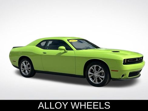 Used 2023 Dodge Challenger SXT image 3