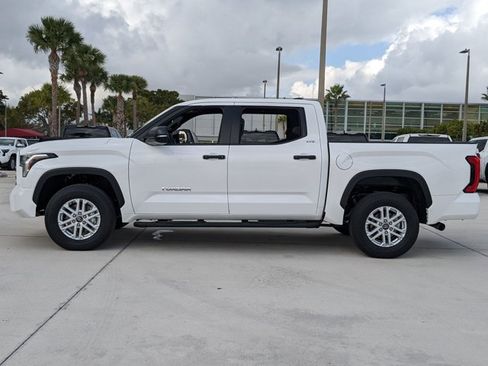 New 2025 Toyota Tundra SR5 image 5