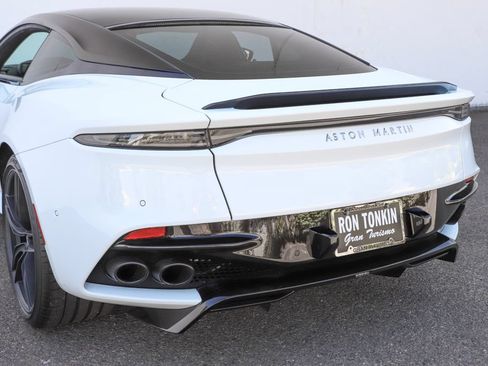 Used 2019 Aston Martin DBS Superleggera RWD image 40