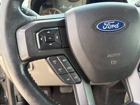 Used 2020 Ford F150 XLT w/ Equipment Group 302A Luxury AWD/4WD image 33