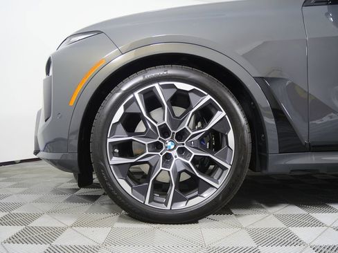 New 2026 BMW X7 M60i image 7