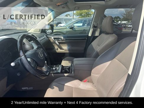 Used 2021 Lexus GX 460 Luxury w/ Sport Design Package AWD/4WD image 4