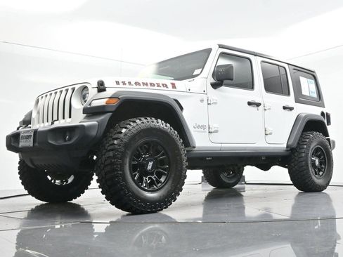 Used 2021 Jeep Wrangler Unlimited Sport AWD/4WD image 45