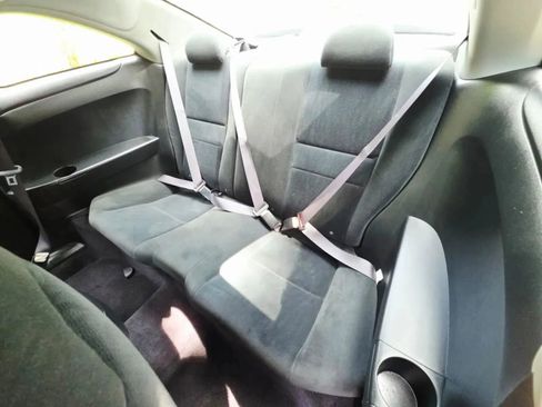 Used 2004 Honda Accord EX image 10