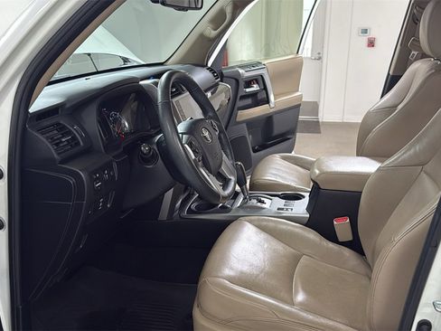 Used 2020 Toyota 4Runner Limited image 12