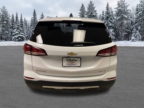 Used 2024 Chevrolet Equinox LT image 4
