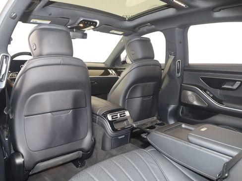 Used 2022 Mercedes-Benz S 500 4MATIC image 66