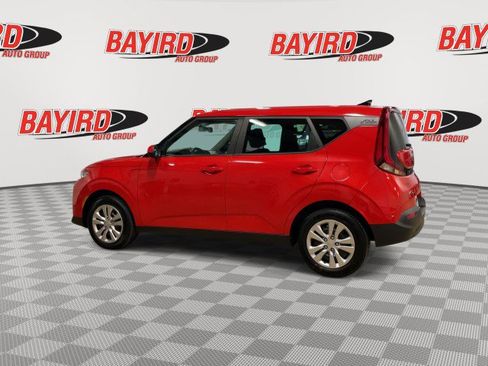 Used 2020 Kia Soul LX image 6
