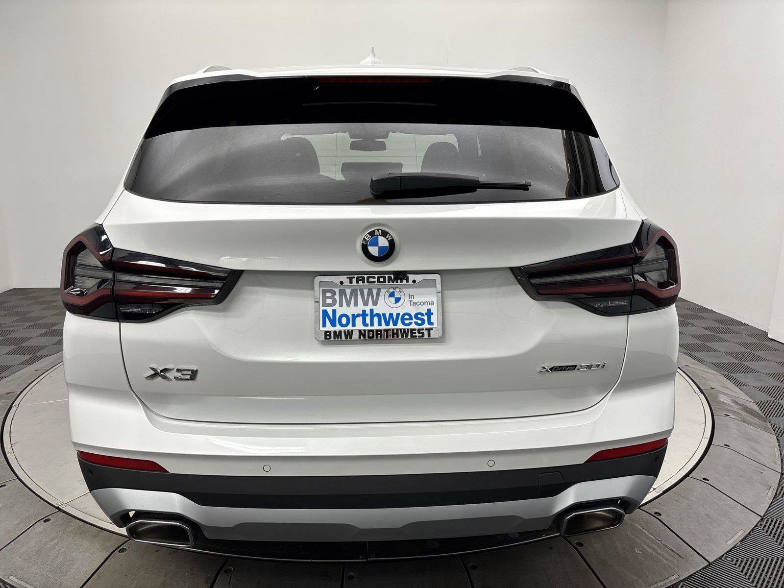 Used 2023 BMW X3 xDrive30i w/ Convenience Package AWD/4WD image 15