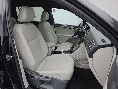 Used 2024 Volkswagen Tiguan SE R-Line AWD/4WD image 48
