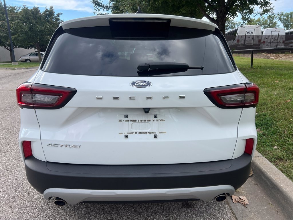 Used 2025 Ford Escape Active FWD image 6