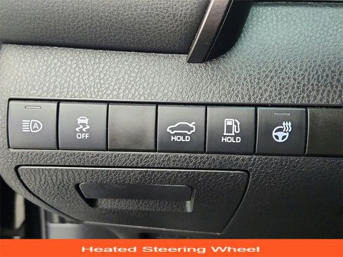 Used 2023 Toyota Camry SE image 29