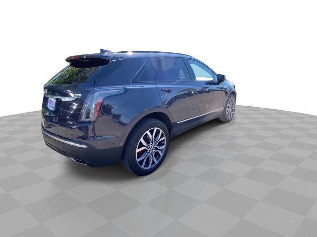 Used 2024 Cadillac XT5 Sportv w/ Platinum Package AWD/4WD image 2