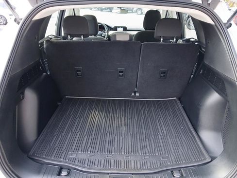 Used 2022 Ford Escape S AWD/4WD image 10