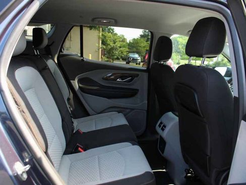 Used 2018 GMC Terrain SLE FWD image 25