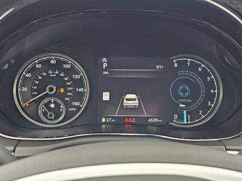 Certified 2025 Genesis GV70 3.5T Sport AWD/4WD image 12