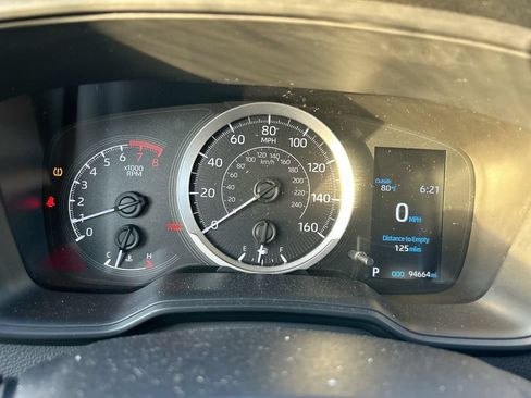 Used 2022 Toyota Corolla LE FWD image 20