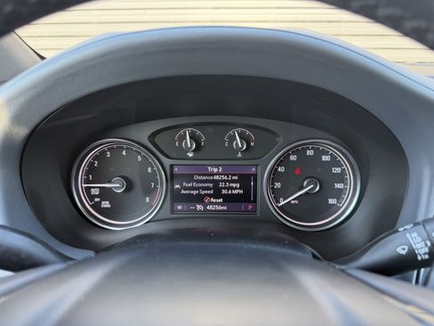 Used 2023 Buick Enclave Essence w/ Experience Buick Package FWD image 28