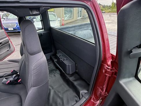 Used 2003 GMC Sonoma SL w/ Convenience Package AWD/4WD image 23