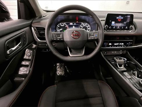 New 2026 Nissan Rogue SV image 19