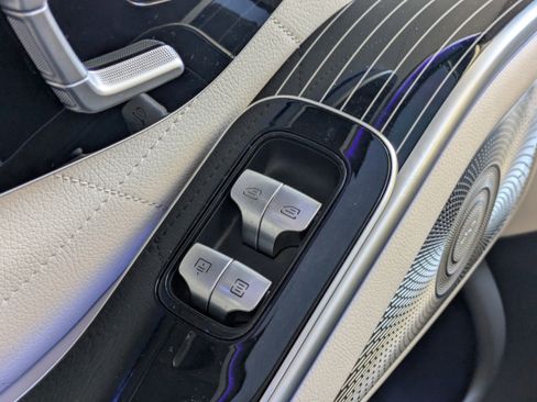 Certified 2022 Mercedes-Benz S 580 4MATIC Sedan image 16