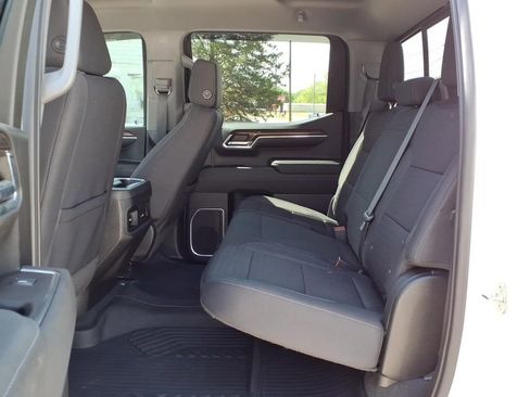 Used 2023 Chevrolet Silverado 1500 RST image 12