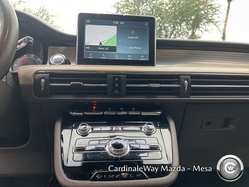 Used 2021 Lincoln Corsair FWD w/ Premium Package image 16