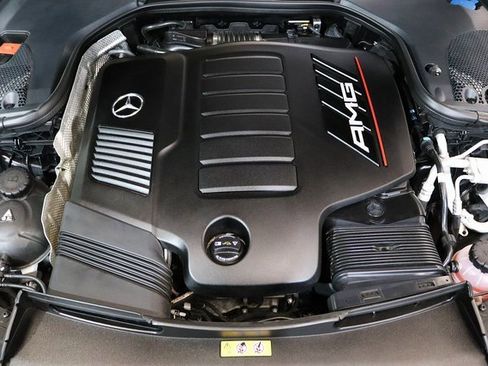 Used 2021 Mercedes-Benz AMG GT 43 w/ Driver Assistance Package image 36