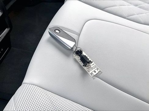 Used 2024 BMW X5 sDrive40i w/ Premium Package image 14